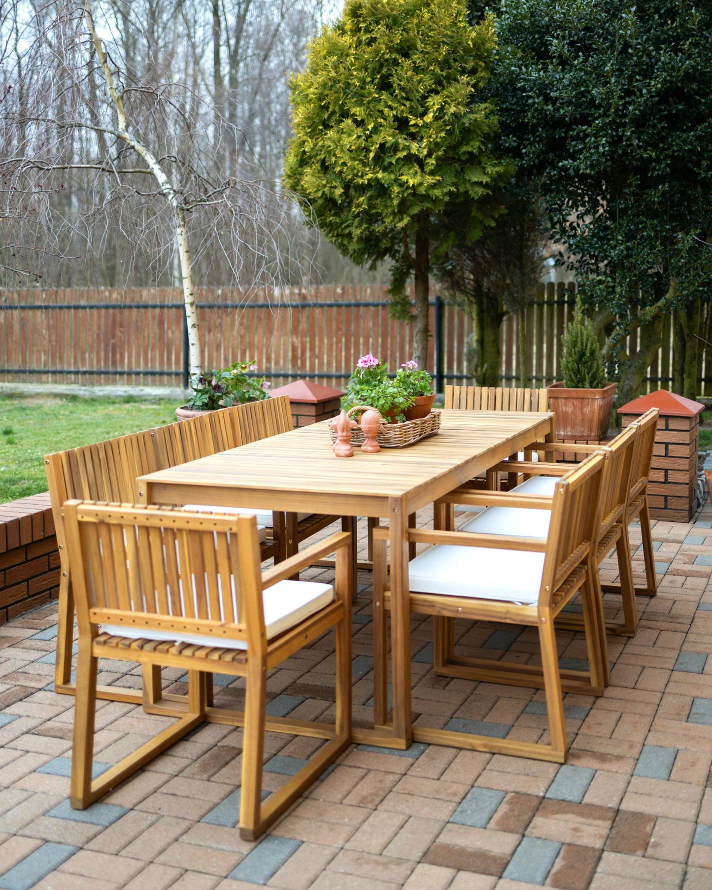 Garden Dining Set 8 Seater SASSARI II with Cushions Certified Acacia Wood Off-White