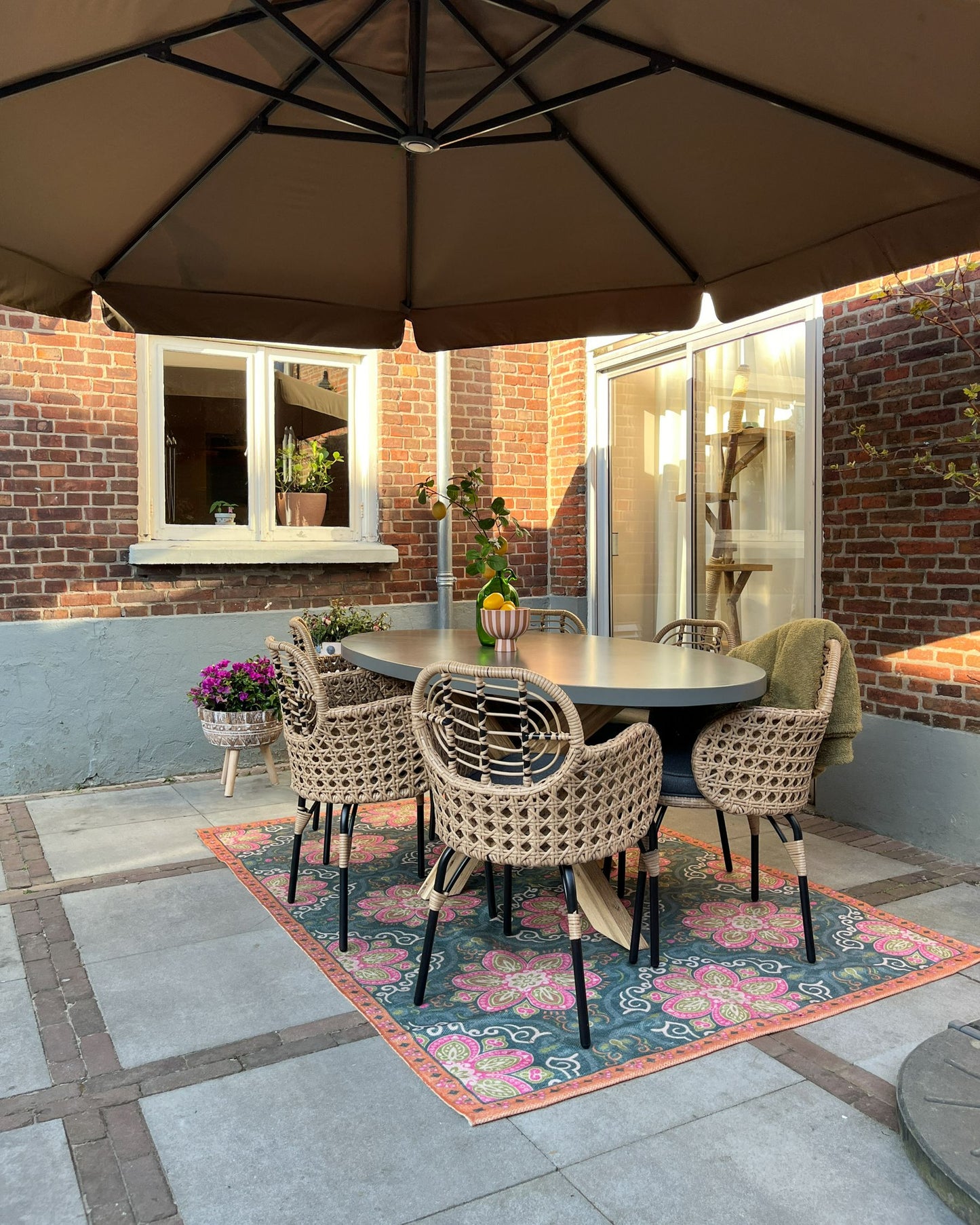 Set of 6 Garden Chairs with Cushions PRATELLO PE Rattan Natural