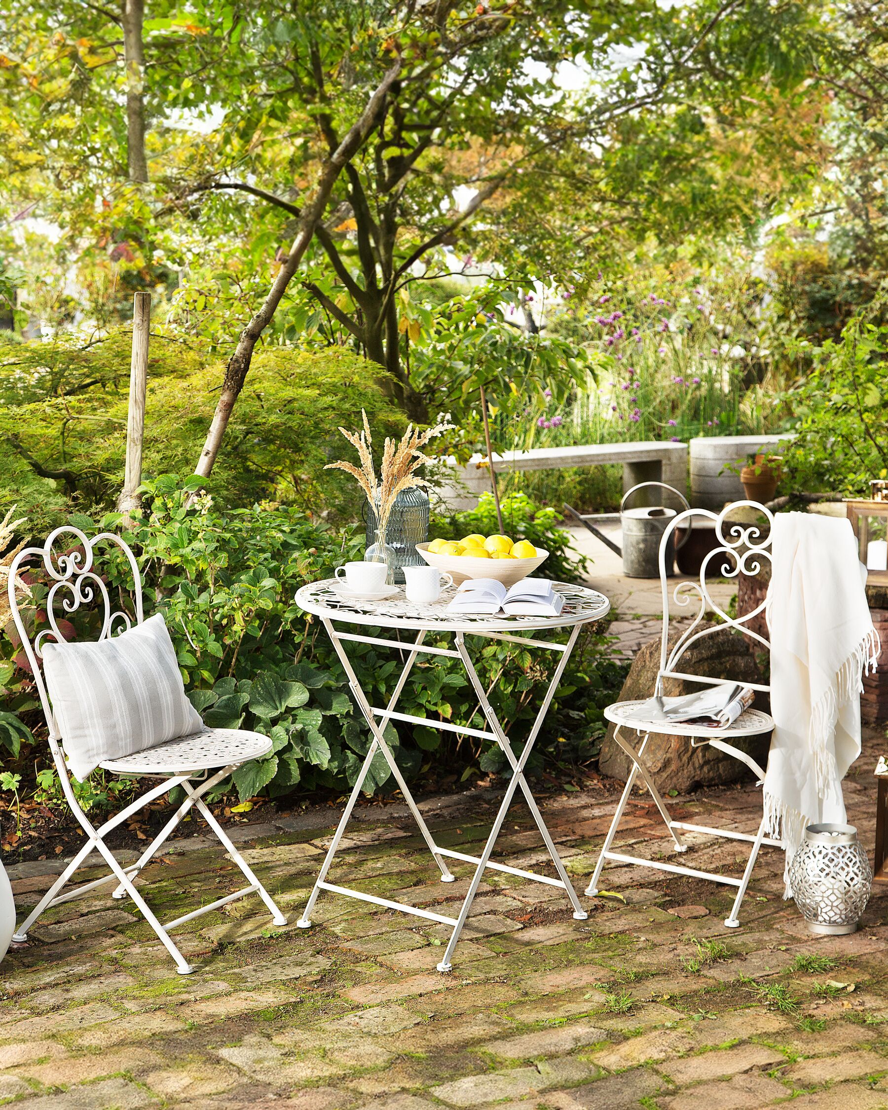 Set of 2 Garden Chairs TRIESTE Folding Metal Light Beige