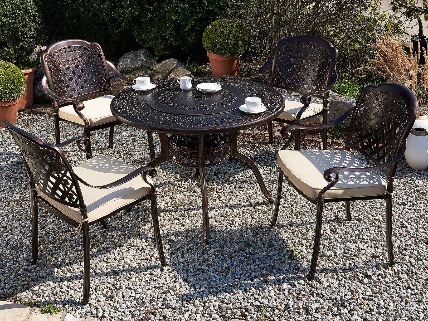 Garden Dining Set 4 Seater MANFRIA with Cushions Metal Dark Brown