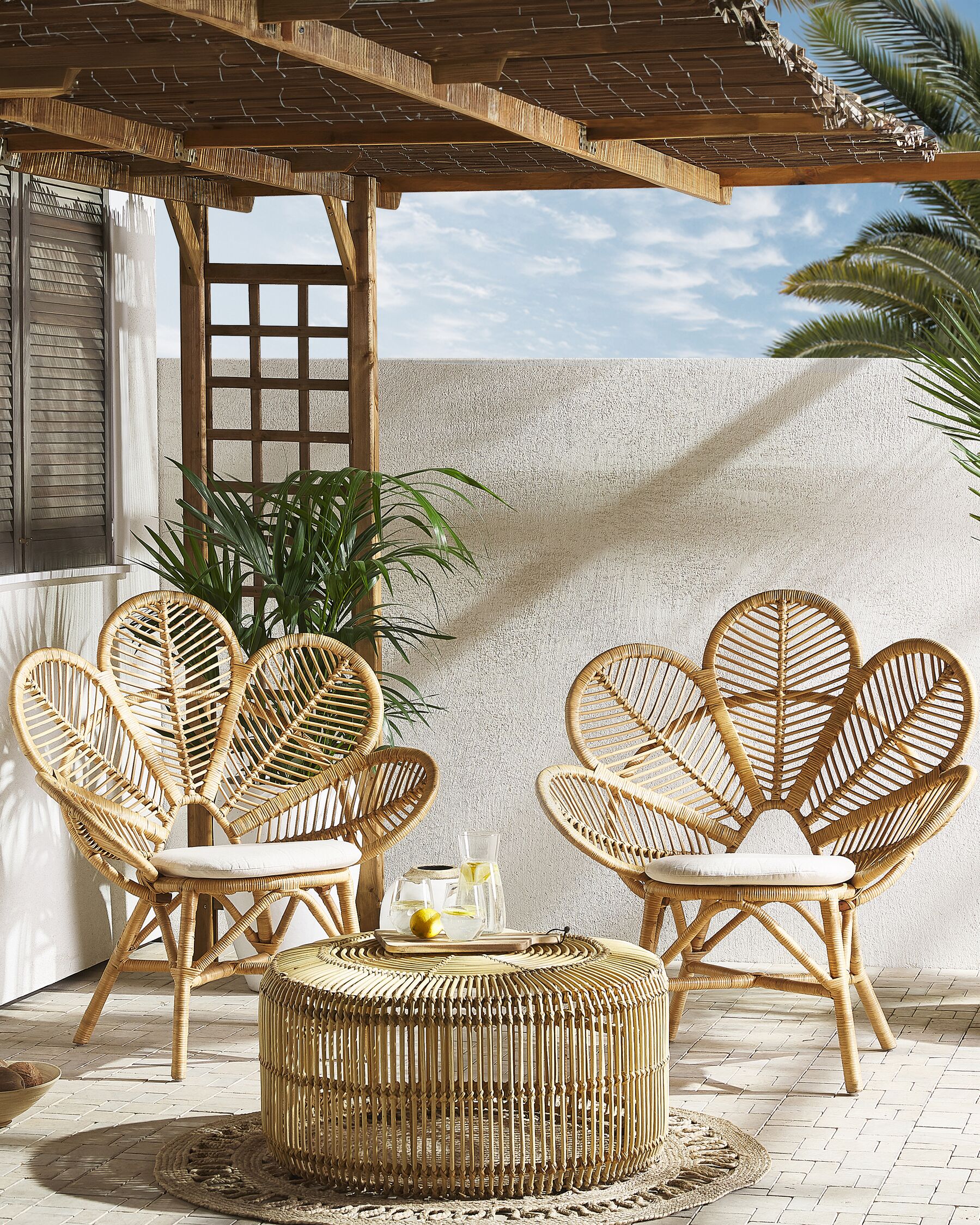 Set of 2 Peacock Chairs FLORENTINE Rattan Natural