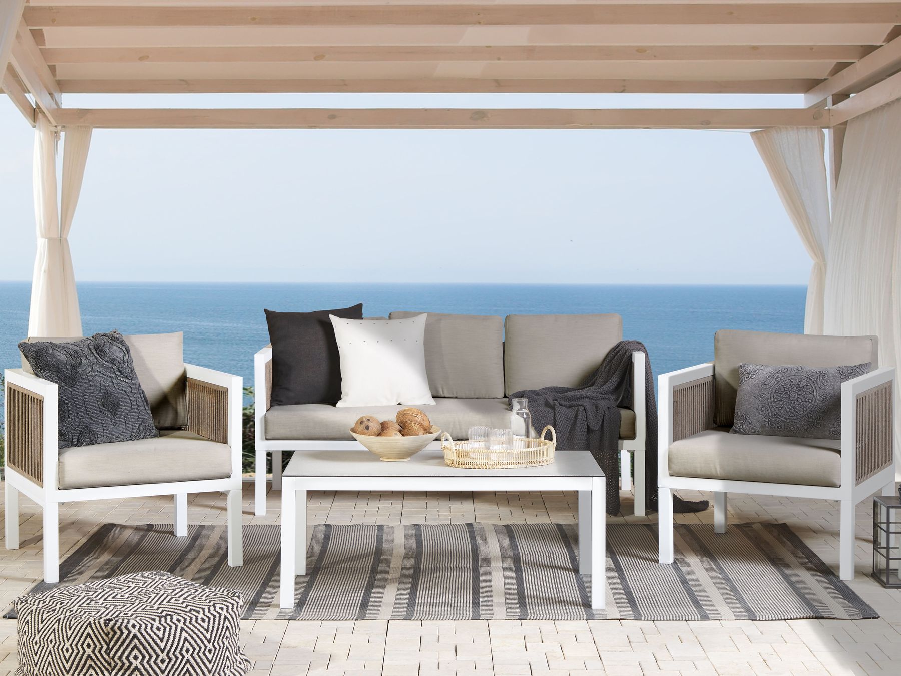 Garden Lounge Set with Table 5 Seater BORELLO Metal White