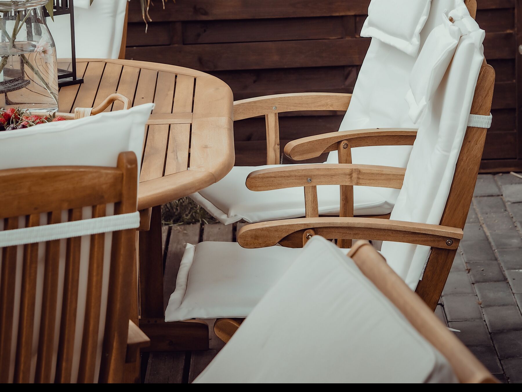 Garden Dining Set 8 Seater MAUI with Cushions Acacia Wood Off-White