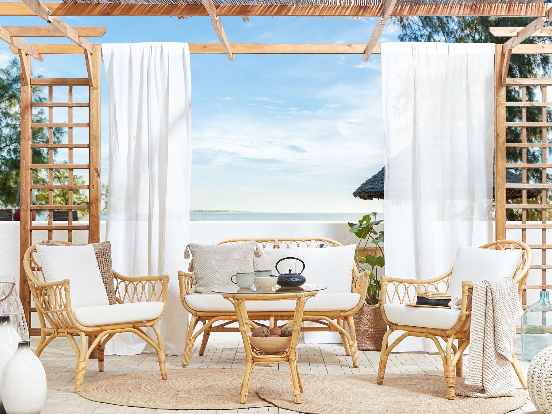 Garden Lounge Set with Table 4 Seater SIBARI Rattan Natural