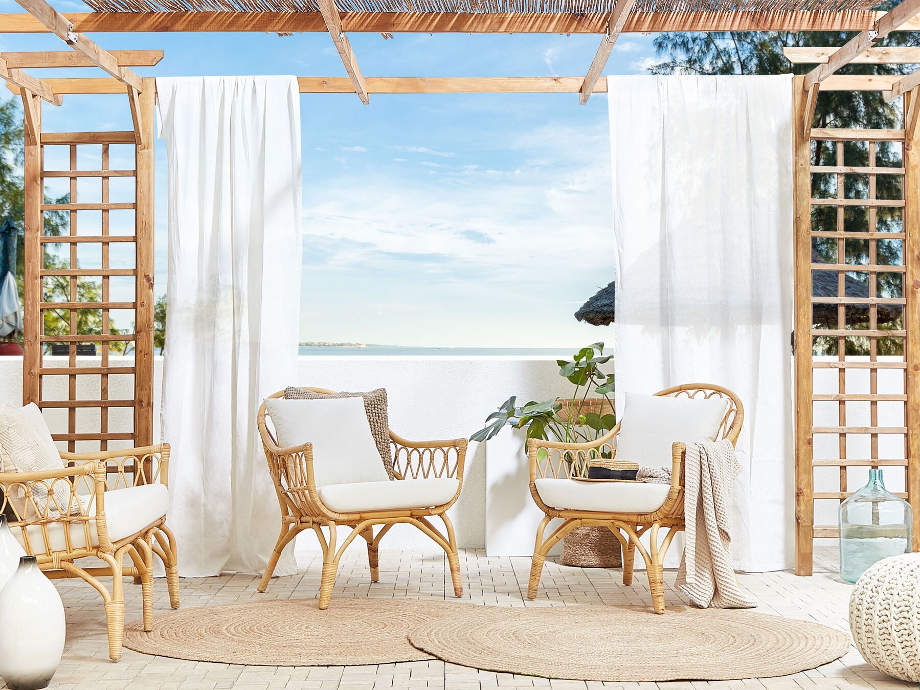 Garden Lounge Set with Table 4 Seater SIBARI Rattan Natural