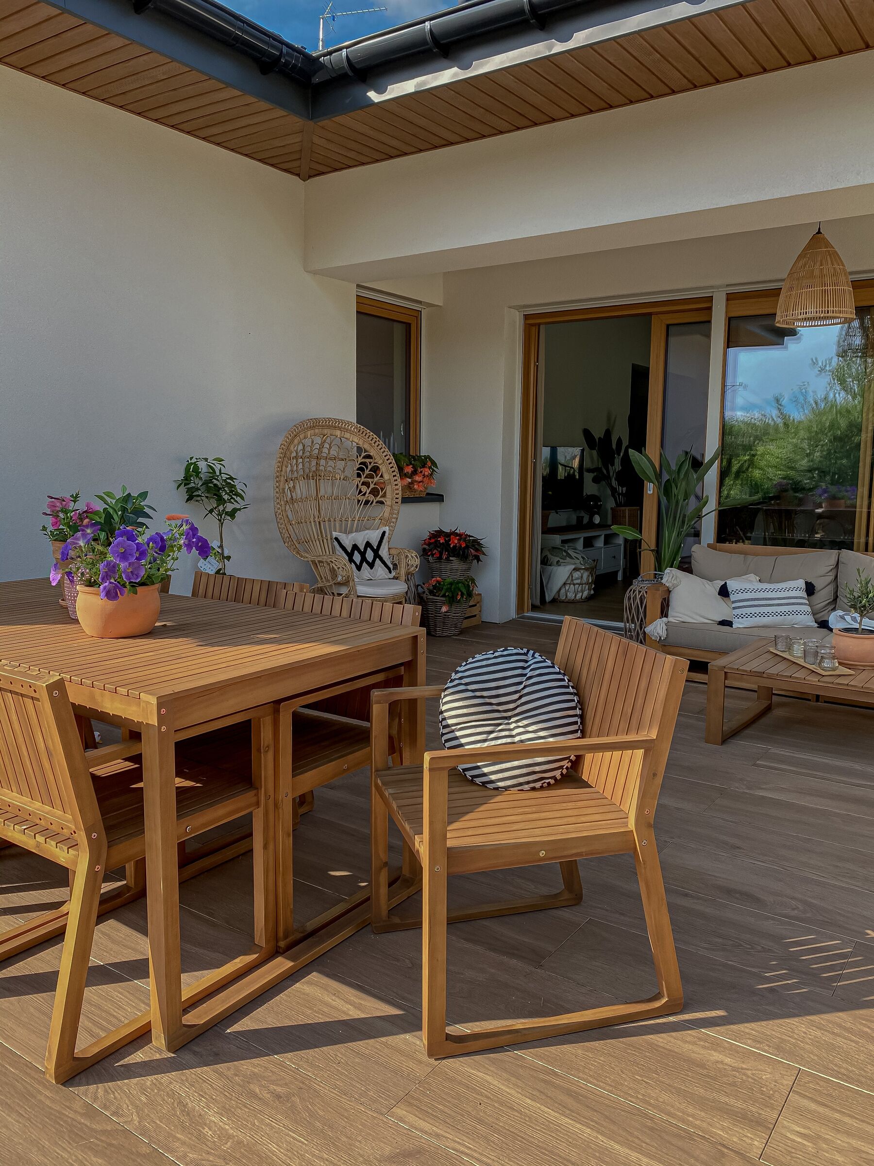 Garden Dining Set with Trolley 6 Seater SASSARI Acacia Wood Brown