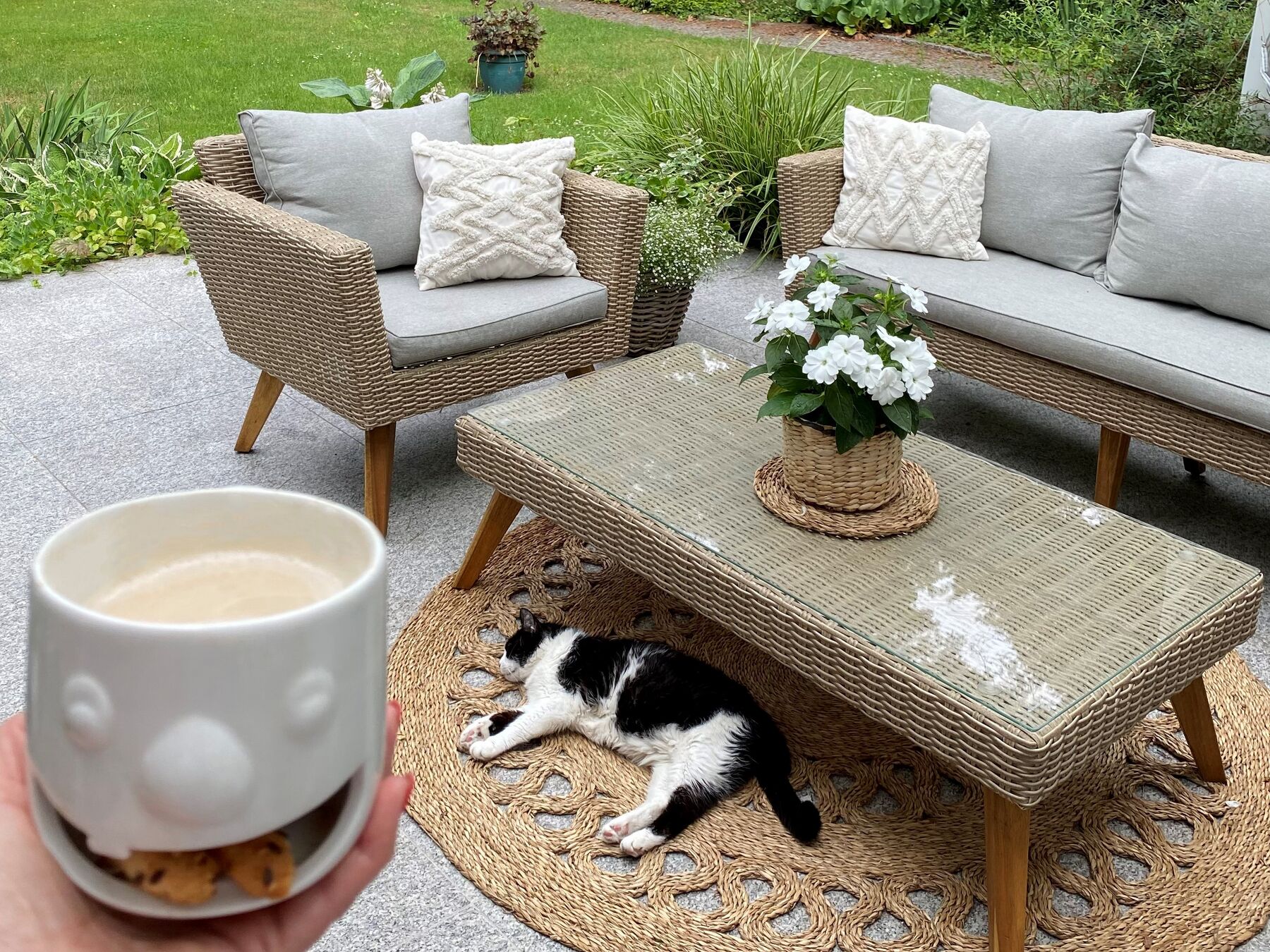 Garden Lounge Set with Table 5 Seater VITTORIA PE Rattan Grey
