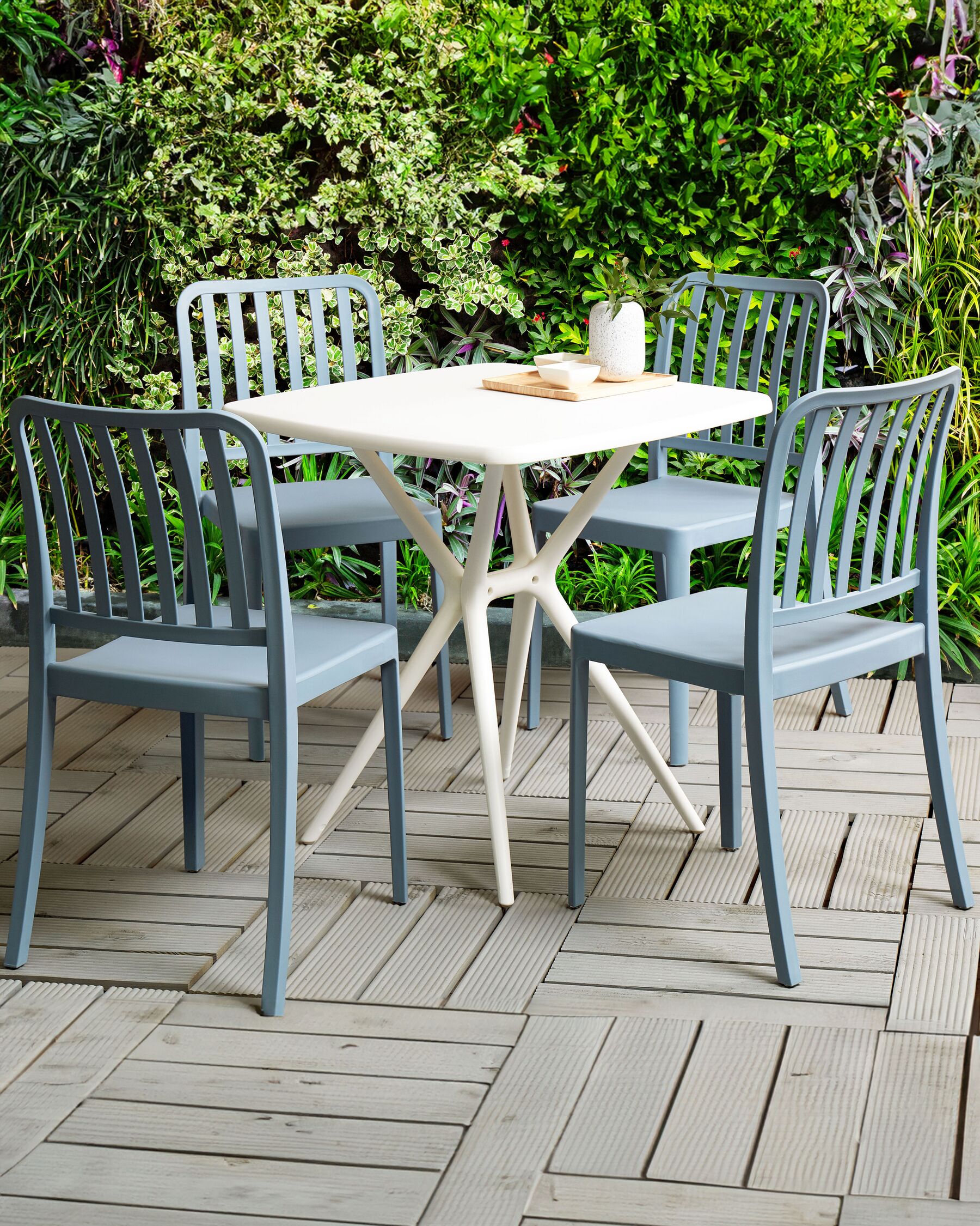 Set of 4 Garden Chairs SERSALE Synthetic Material Blue