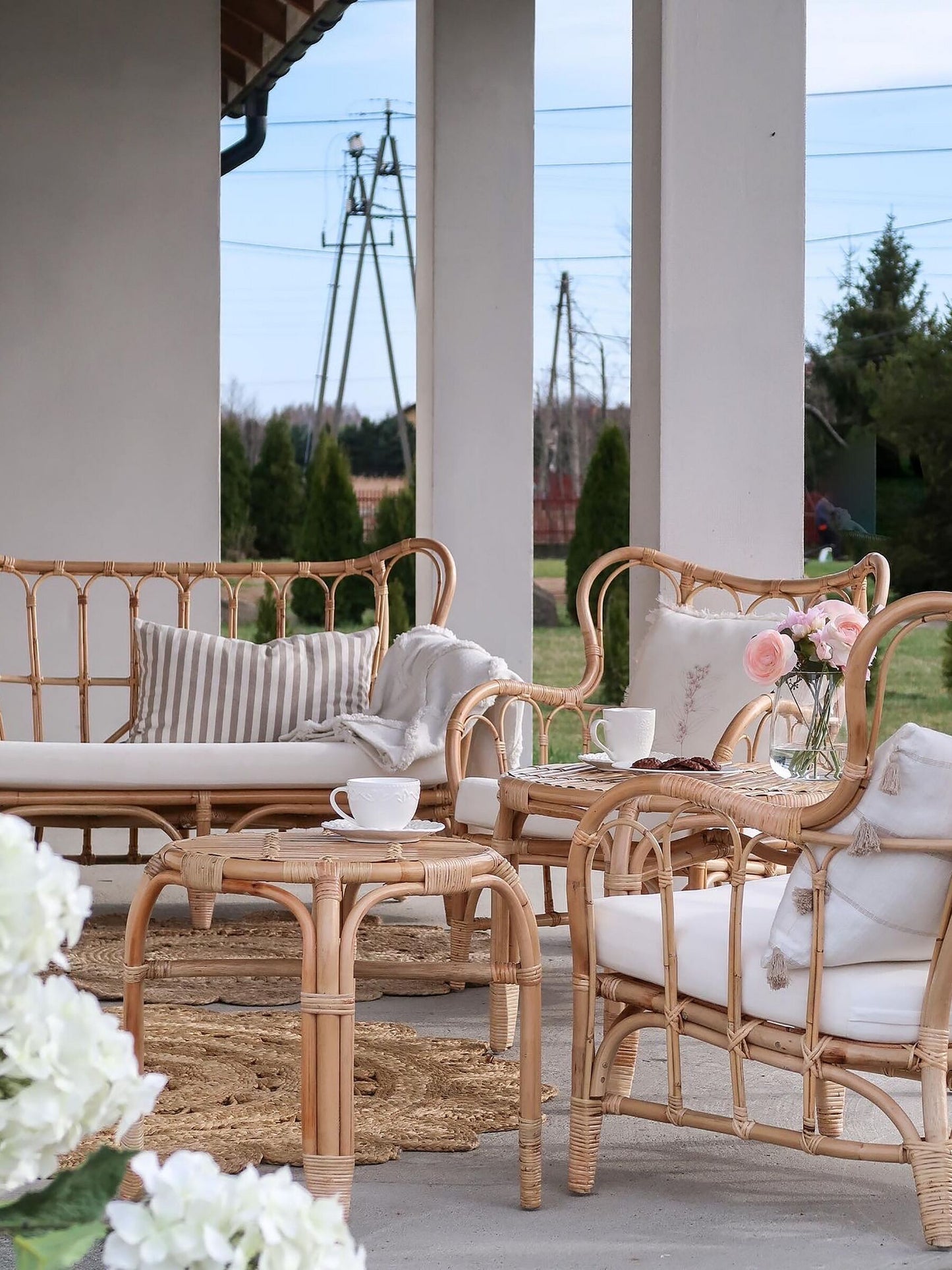 Garden Lounge Set with Table 4 Seater BRINDISI Rattan Natural