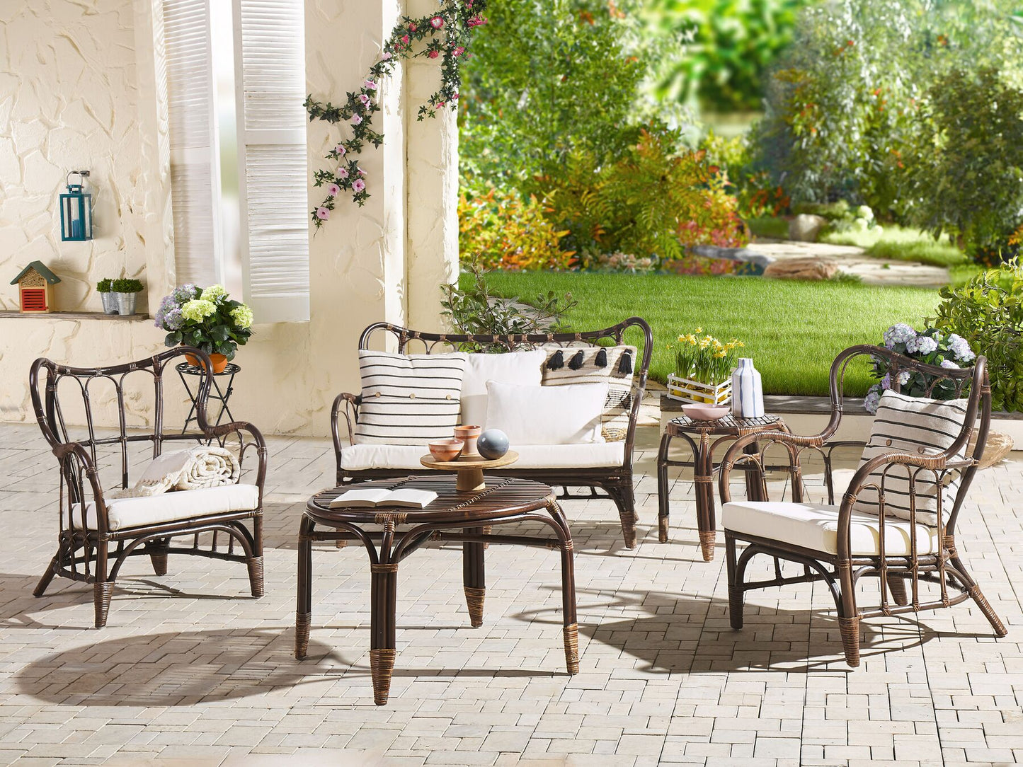 Garden Lounge Set with Table 4 Seater BRINDISI Rattan Dark Brown