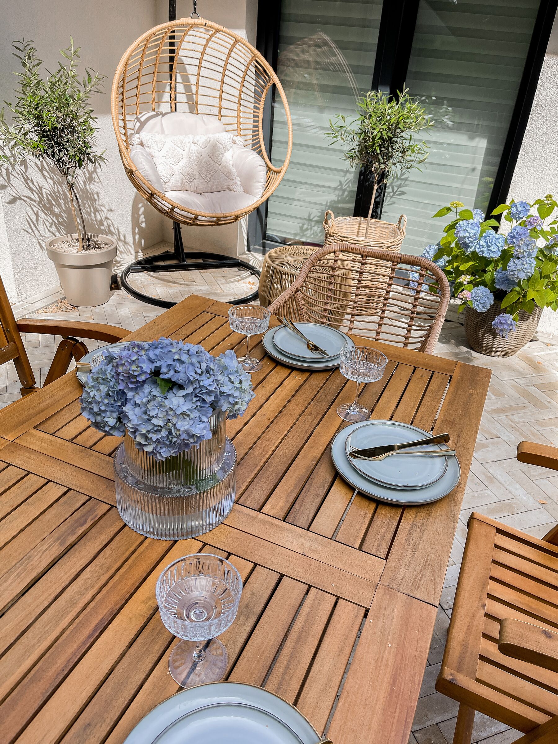 Garden Dining Set 6 Seater JAVA Acacia Wood Light Brown