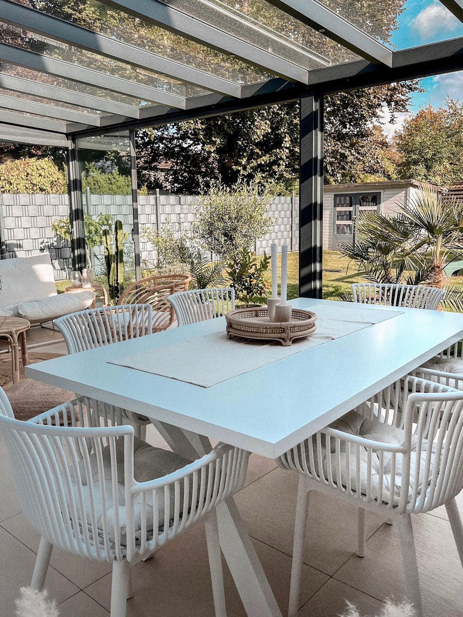 Set of 4 Garden Chairs PESARO White