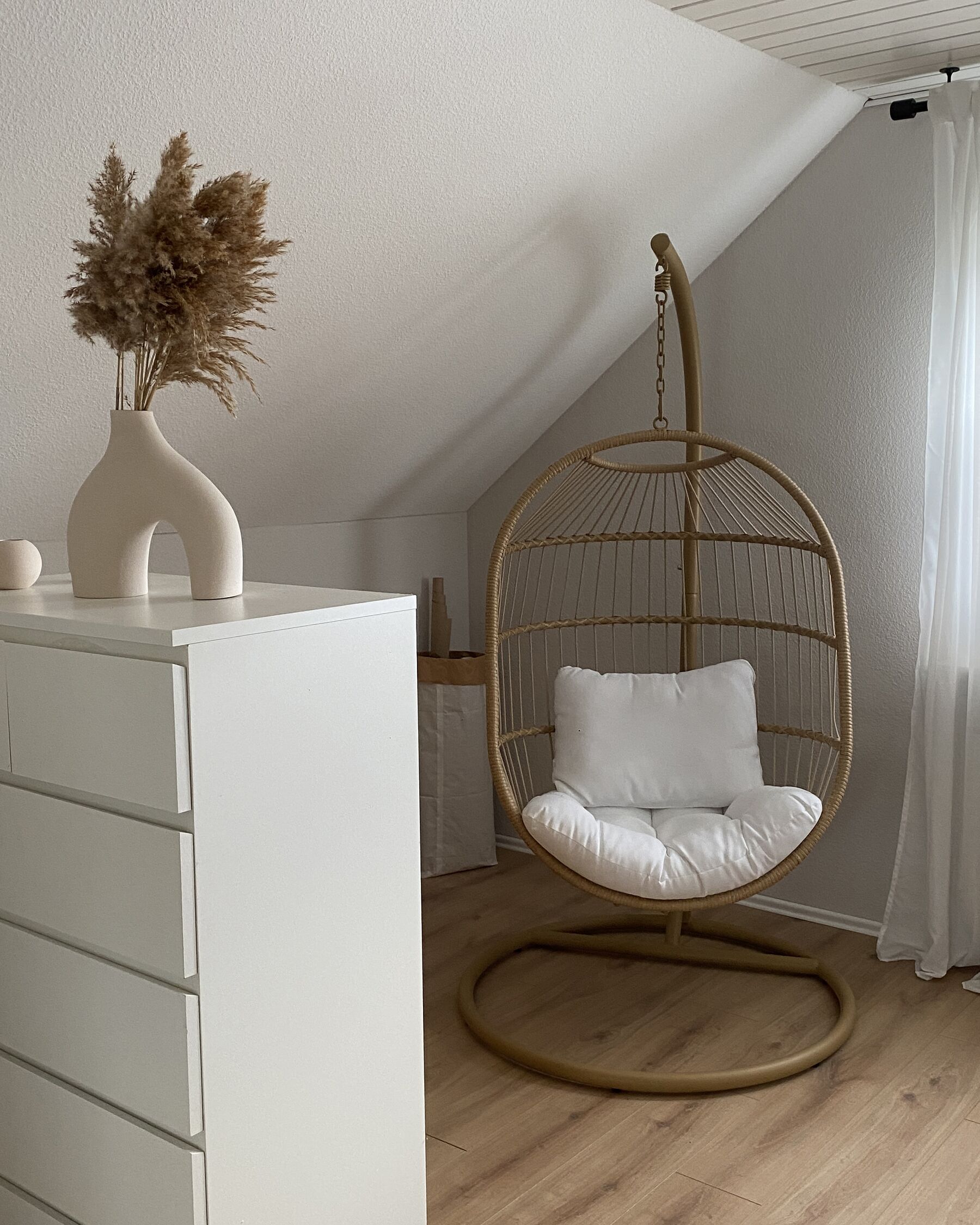 Hanging Chair with Stand ALBA PE Rattan Natural