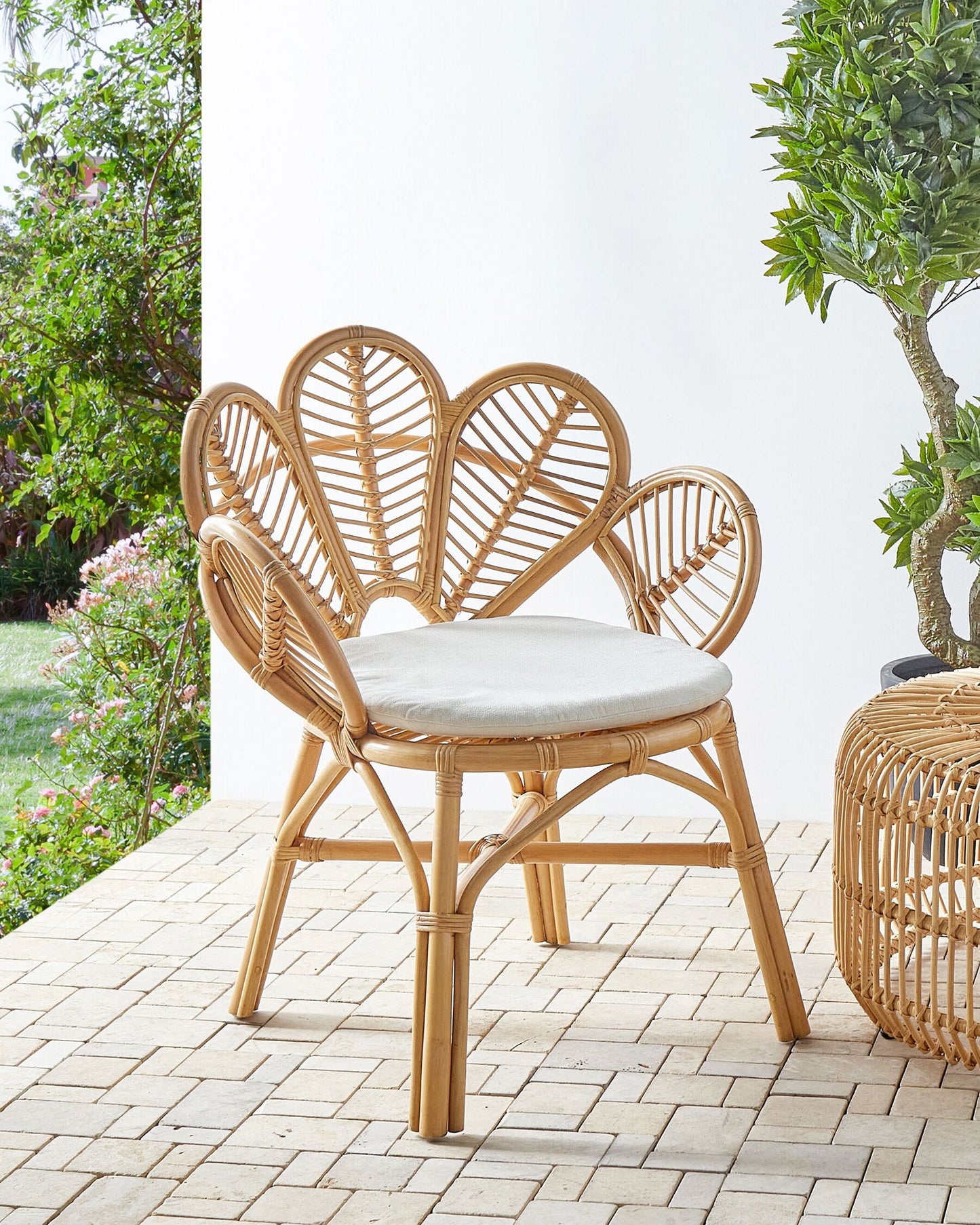 Peacock Chair Rattan Natural
