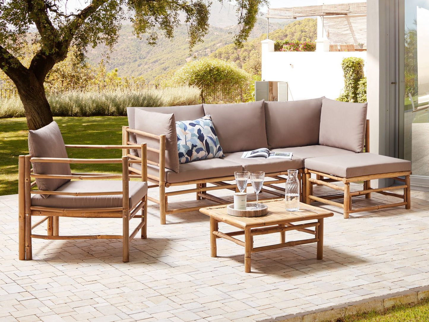 Garden Lounge Set with Table 5 Seater CERRETO Left Hand Bamboo Wood Taupe